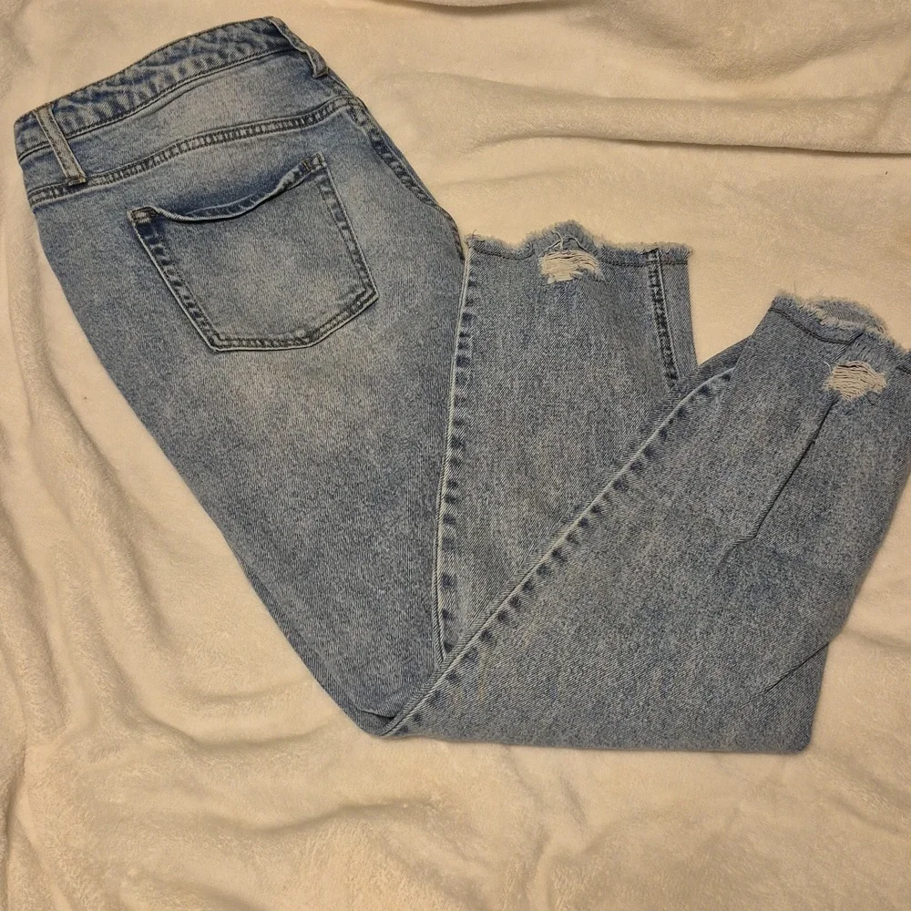 Distressed Light Blue Women's Jeans